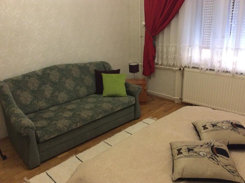 Szundi Szobak Pecs Bagian luar foto